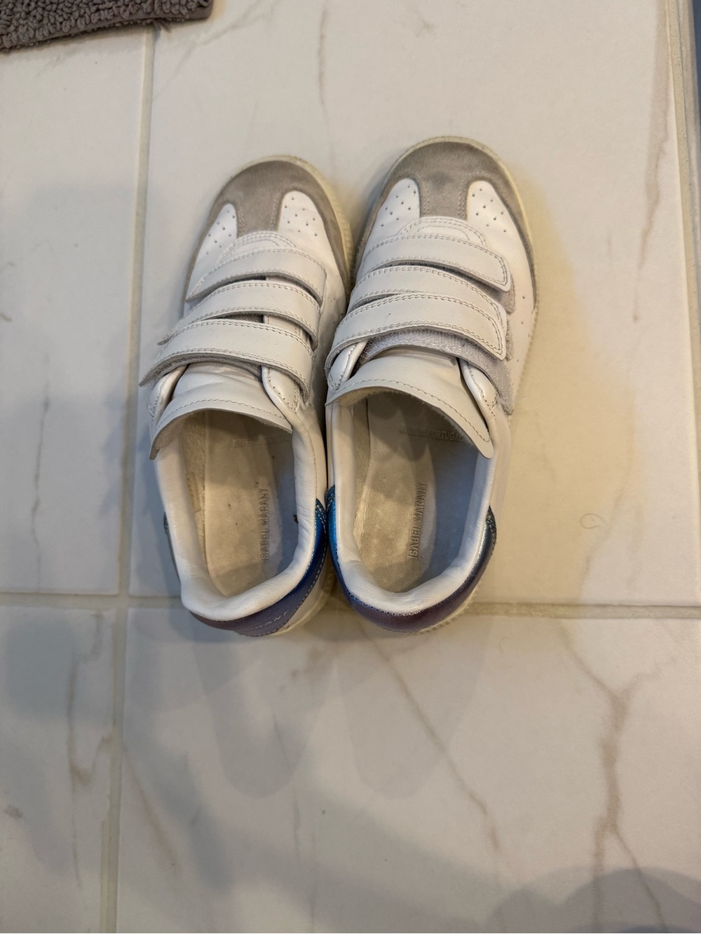 Isabel Marant White Leather Sneakers with Gray & Lilac Accents - Picture 4 of 4